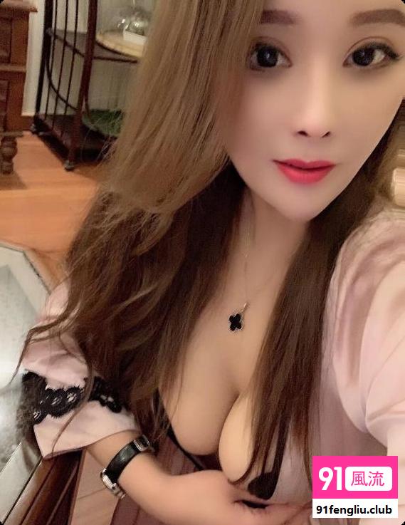 二刷巨乳反差骚浪御姐